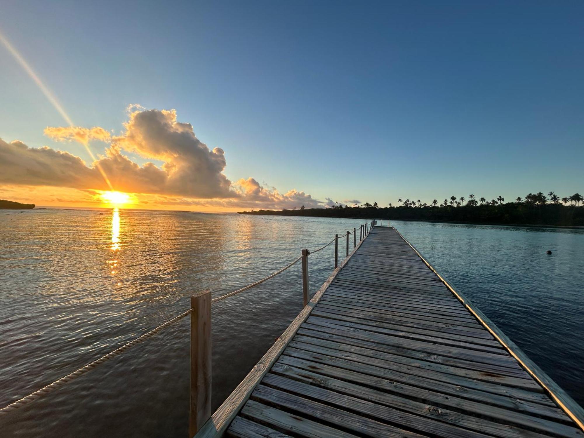 Avana Waterfront Apartments Rarotonga Exterior foto